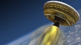 La Nasa a envoyé samedi, accrochée à un ballon, une sorte de soucoupe volante dans la haute atmosphère terrestre.