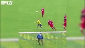 Il marque un but sublime à la « Bergkamp »