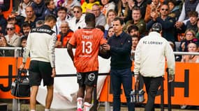 Lorient-Reims : blessé, Terem Moffi est sorti par son coach Régis Le Bris