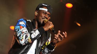 Le chanteur Black M sur la scène du Le Printemps de Bourges en avril 2015