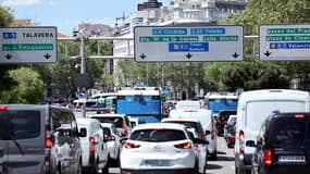 Le courant a été rétabli dans "plusieurs zones du Nord, du Sud et de l'Ouest" de l'Espagne, a annoncé le gestionnaire du réseau électrique peu avant 15H00 GMT lundi, après la panne généralisée qui touche le pays depuis 10H30 GMT environ.