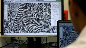 Selon la Cour européenne des droits de l'homme, le spectre trop large des données enregistrées dans le Fichier automatisé des empreintes digitales (Faed) en France constitue une atteinte "disproportionnée" au droit au respect de la vie privée. /Photo d'ar