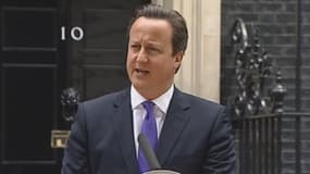 David Cameron a dénoncé, lors d'un point presse devant Downing Street, "une attaque contre la Grande-Bretagne".
