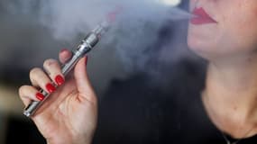 Les experts de l'OMS se sont prononcés pour une interdiction de la cigarette électronique dans les lieux publics.