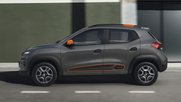 Renault annonce une autonomie de 225 kilomètres (en cycle WLTP), même 295 kilomètres en cycle urbain.