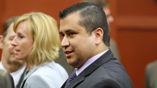 Georges Zimmerman quittant la salle d'audience du tribunal de Sanford, en Floride, samedi.
