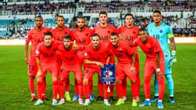 Les joueurs du PSG alignés face à l'Inter