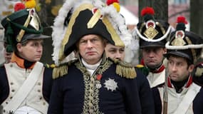 Le célèbre historien russe Oleg Sokolov lors d'une reconstitution de bataille napoléonienne de 1812, le 23 octobre 2005