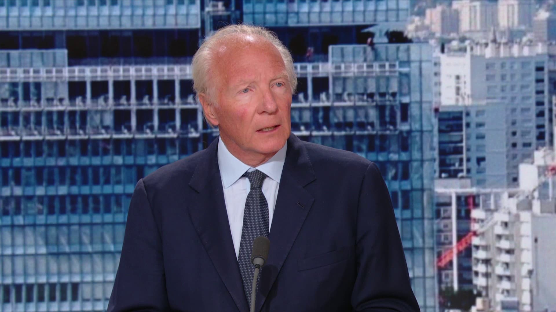 "JE SUIS AFFECTÉ ET EN COLÈRE": BRICE HORTEFEUX RÉAGIT APRÈS SA CONDAMNATION ET CELLE DE NICOLAS SARKOZY