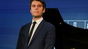 Le Premier ministre Gabriel Attal assiste au 60e Salon international de l'agriculture, le deuxième jour de son ouverture, au parc des expositions de la porte de Versailles à Paris, le 25 février 2024.