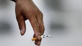 Les députés français ont rejeté une proposition d'instaurer une nouvelle taxe pour les fabricants de cigarettes, à laquelle s'opposait le gouvernement. Rejeté par 54 voix contre 28, l'amendement prévoyait notamment une contribution de 5% sur le chiffre d'