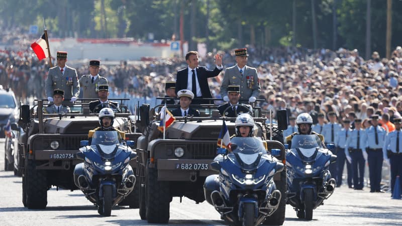 Emmanuel Macron remonte l'avenue Foch pour le défilé militaire du 14 juillet 2024
