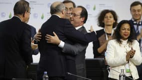 François Hollande a obtenu une victoire personnelle avec l'accord sur le climat conclu samedi au Bourget