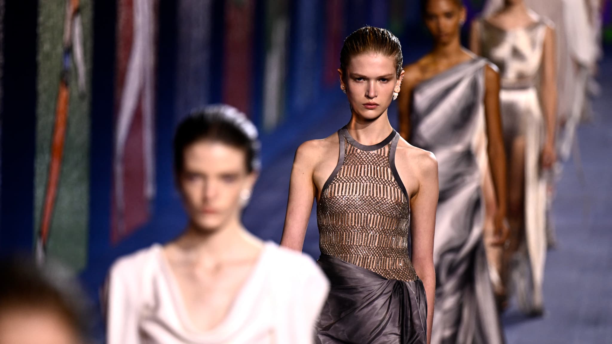Défilé Dior haute couture femme automne hiver 2024 2025 Défilé Dior haute couture femme automne hiver 2024 2025