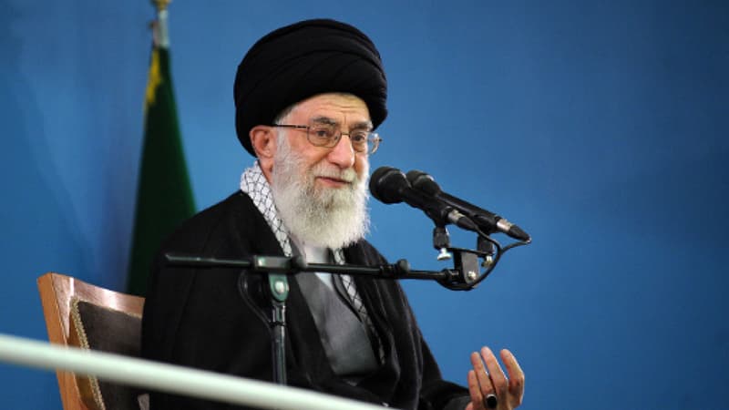 Le guide suprême iranien, l'ayatollah Ali Khamenei, s'est félicité de la fin d'une partie des sanctions internationales contre son pays, tout en mettant en garde contre la "duperie" des Etats-Unis - Mardi 19 janvier 2016