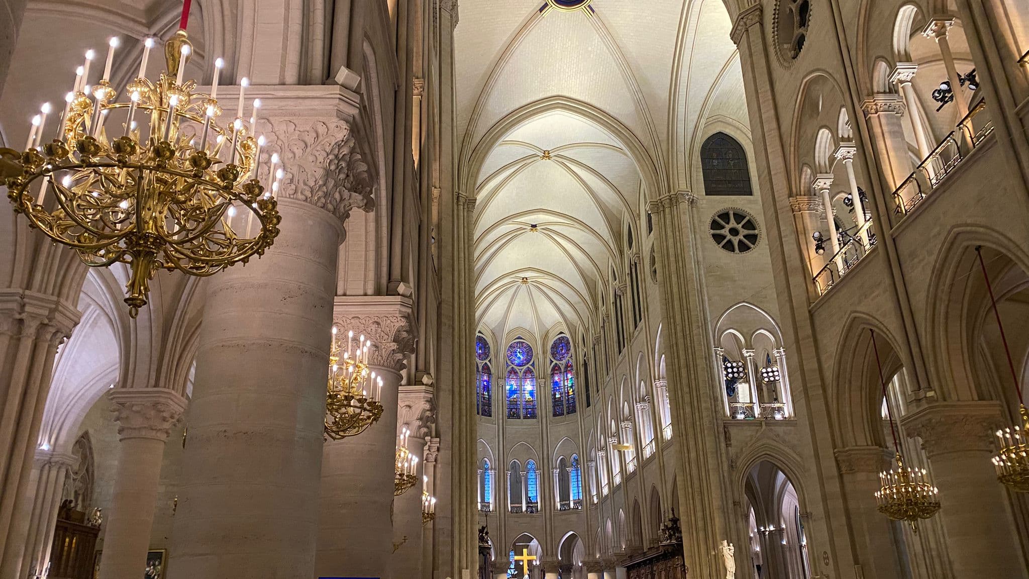 Le public entre dans Notre-Dame de Paris ce samedi 7 décembre