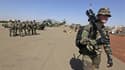 Militaires français sur une base aérienne malienne, près de Bamako. L'objectif de l'intervention militaire de la France et de la future force africaine est la reconquête totale du Mali où 2.000 soldats français ont été déployés ces derniers jours, a décla