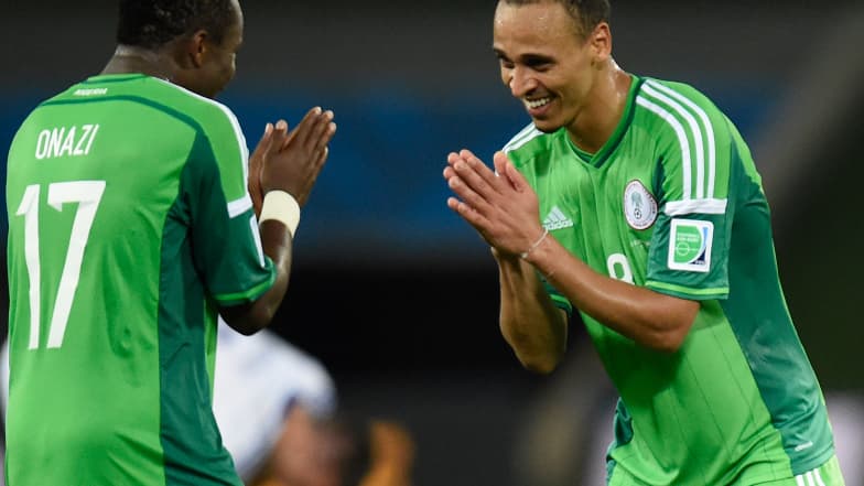 Ogenyi Onazi et Peter Odemwingie