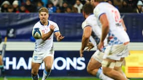 Le joueur des Bulls Jaco VAN DER WALT face à Castres