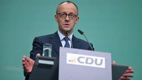 Le chef de la CDU, Friedrich Merz, au siège du parti à Berlin, en Allemagne, le 24 février 2025