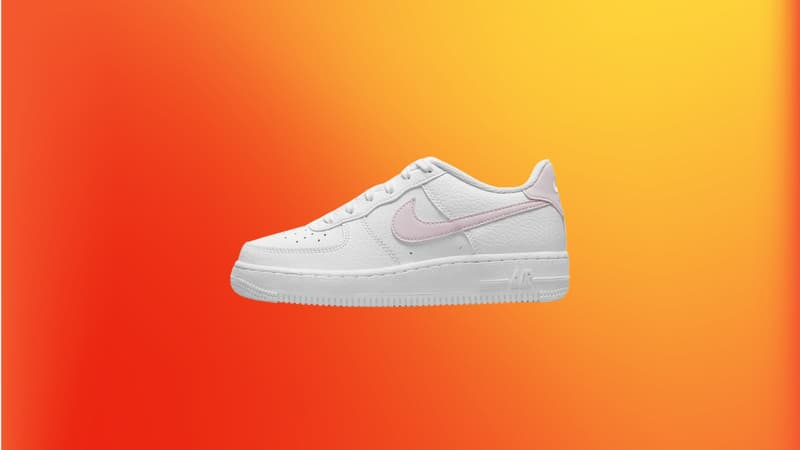 Profitez de cette paire de Nike Air Force 1 pendant que son prix baisse drastiquement