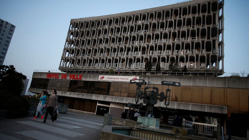 Une ex-adjointe au maire de Bobigny dit avoir assisté à des achats de voix aux municipales de 2014.