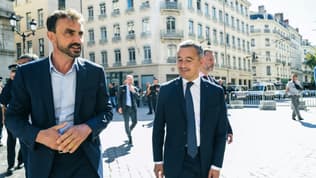 Le ministre de l'Intérieur Gérald Darmanin  et le maire écologiste de Lyon, Grégory Doucet, visitent le quartier de "La Guillotière", le 9 septembre 2022 dernier. 