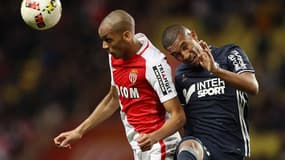 Fabinho en duel avec Vainqueur 