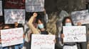 Des femmes en train de manifester à Bagdad ce dimanche contre la légalisation du mariage d'une fillette de 12 ans.