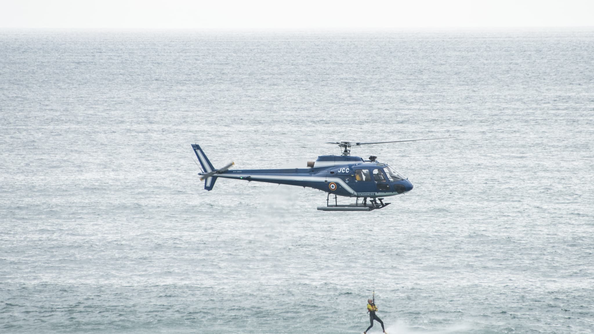 TROIS PERSONNES ISOLÉES PAR LA MARÉE SAUVÉES PAR HÉLICOPTÈRE EN CHARENTE-MARITIME