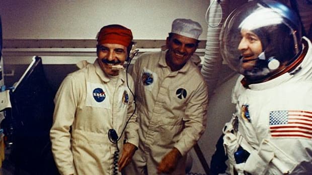 Ils ont fait Apollo. 