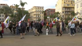 Environ 250 manifestants ont défilé sur la Promenade des Anglais après la décision du Conseil constitutionnel.