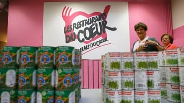 Les ressources des Restos du coeur proviennent pour la moitié des dons.