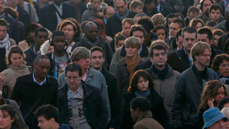 Une majorité de Français se déclarent plutôt favorables à une nationalisation temporaire du site ArcelorMittal de Florange, selon un sondage Tilder-LCI-OpinionWay diffusé jeudi. /photo prise le 25 octobre 2012/