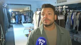 Kev Adams sur le tournage de Maison de retraite 2, en mai 2023.