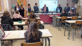 Des élèves d'une classe de 5e au collège Gassendi de Digne-les-Bains (Alpes-de-Haute-Provence) lors d'une campagne de sensibilisation contre les papillomavirus le mardi 17 septembre 2024.