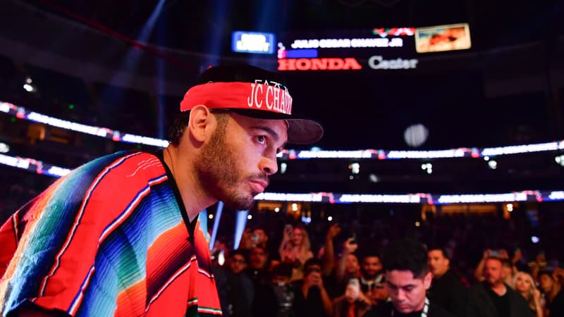 https://images.bfmtv.com/_t2fypmfUMqaBYJgmJ8B3Z0sFv8=/0x106:2048x1258/800x0/images/Le-boxeur-Julio-Cesar-Chavez-Jr-en-2025-2124602.jpg