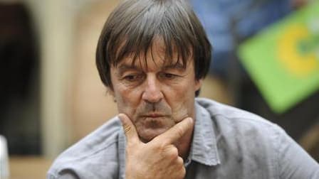 Le leader écologiste Nicolas Hulot a écarté samedi l'idée d'un tandem avec le radical Jean-Louis Borloo pour 2012 et réitéré sa préférence pour un partenariat avec les socialistes. /Photo prise le 21 mai 2011/REUTERS/Gonzalo Fuentes