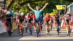 Mark Cavendish remporte la dernière course de sa carrière à Singapour, le 10/11/2024