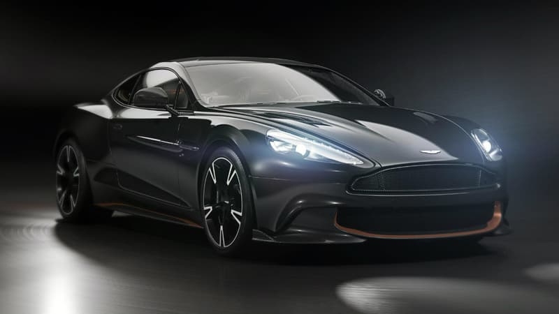 Aston Martin ne commercialisera que 175 exemplaires de la Vanquish S "Ultimate". 