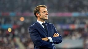 Le président de la République Emmanuel Macron lors d'un match de la Coupe du monde de rugby entre la France et la Nouvelle-Zélande, le 8 septembre 2023 au Stade de France.