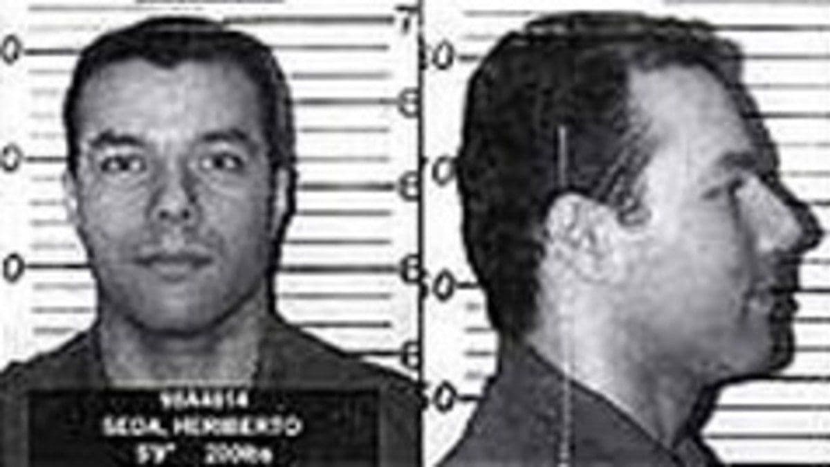 Heriberto Seda a été condamné à 235 années de prison pour 3 meurtres et 9 tentatives. 