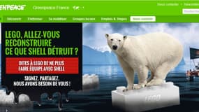 L'association écologiste reproche à Lego d'adoucir l'image de Shell "un prédateur de l'Arctique".