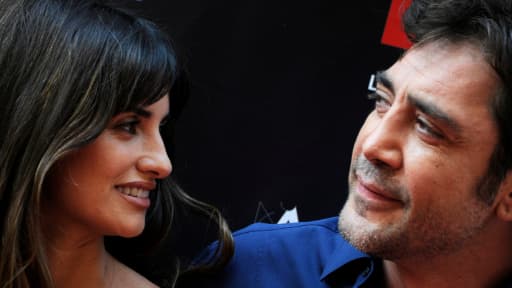 Penelope Cruz et Javier Bardem, ici le 27 juin 2011 à Madrid, sont accusés d'antisémitisme après avoir signé une lettre ouverte dénonçant le "génocide" des Palestiniens.