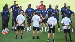 Rudi Garcia lors d'un entraînement de l'OL, au Stade de France le 30 juillet 2020