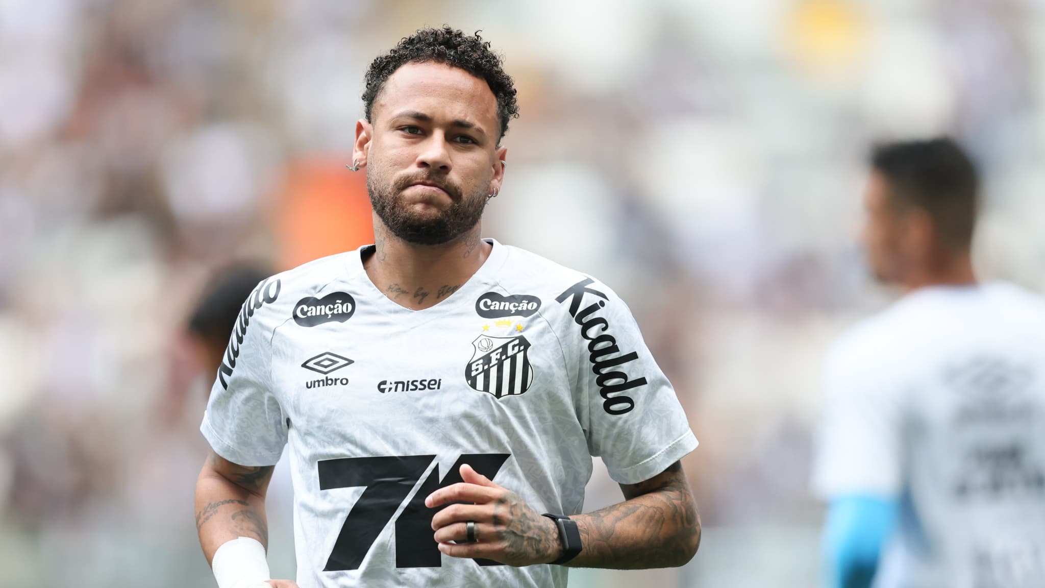 UN SOUTIEN DE TAILLE: RONALDO POUSSE POUR LA PARTICIPATION DE NEYMAR À LA COUPE DU MONDE 2026