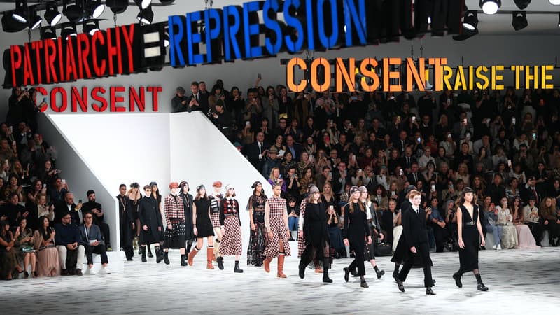 Le défilé Dior automne-hiver 2020/2021 à Paris