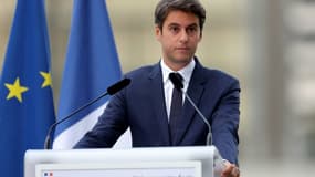 Le ministre de l'Education Gabriel Attal lors d'une conférence de presse à la Bibliothèque nationale François Mitterrand, le 5 octobre 2023 à Paris