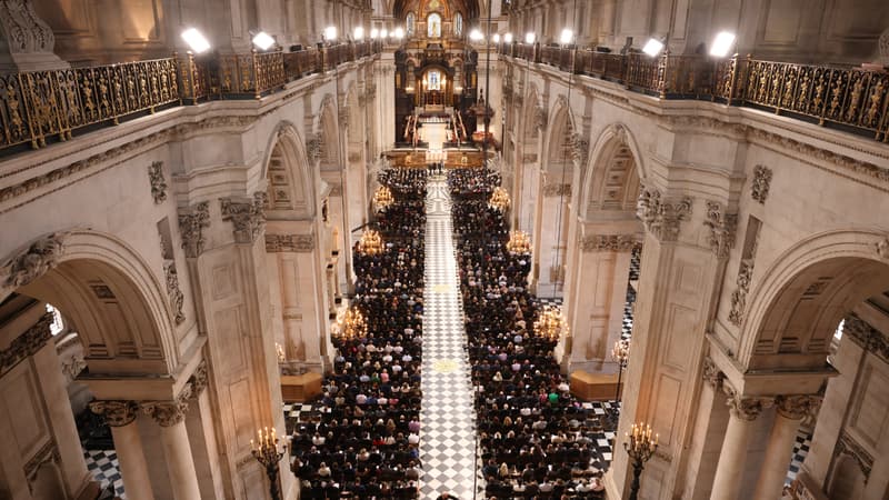 Le service commémoratif pour la reine Elizabeth II à la cathédrale St Paul de Londres, le 9 septembre 2022, un jour après sa mort à l'âge de 96 ans.