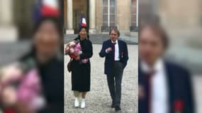 Michel Houellebecq et son épouse à l'Elysée. 